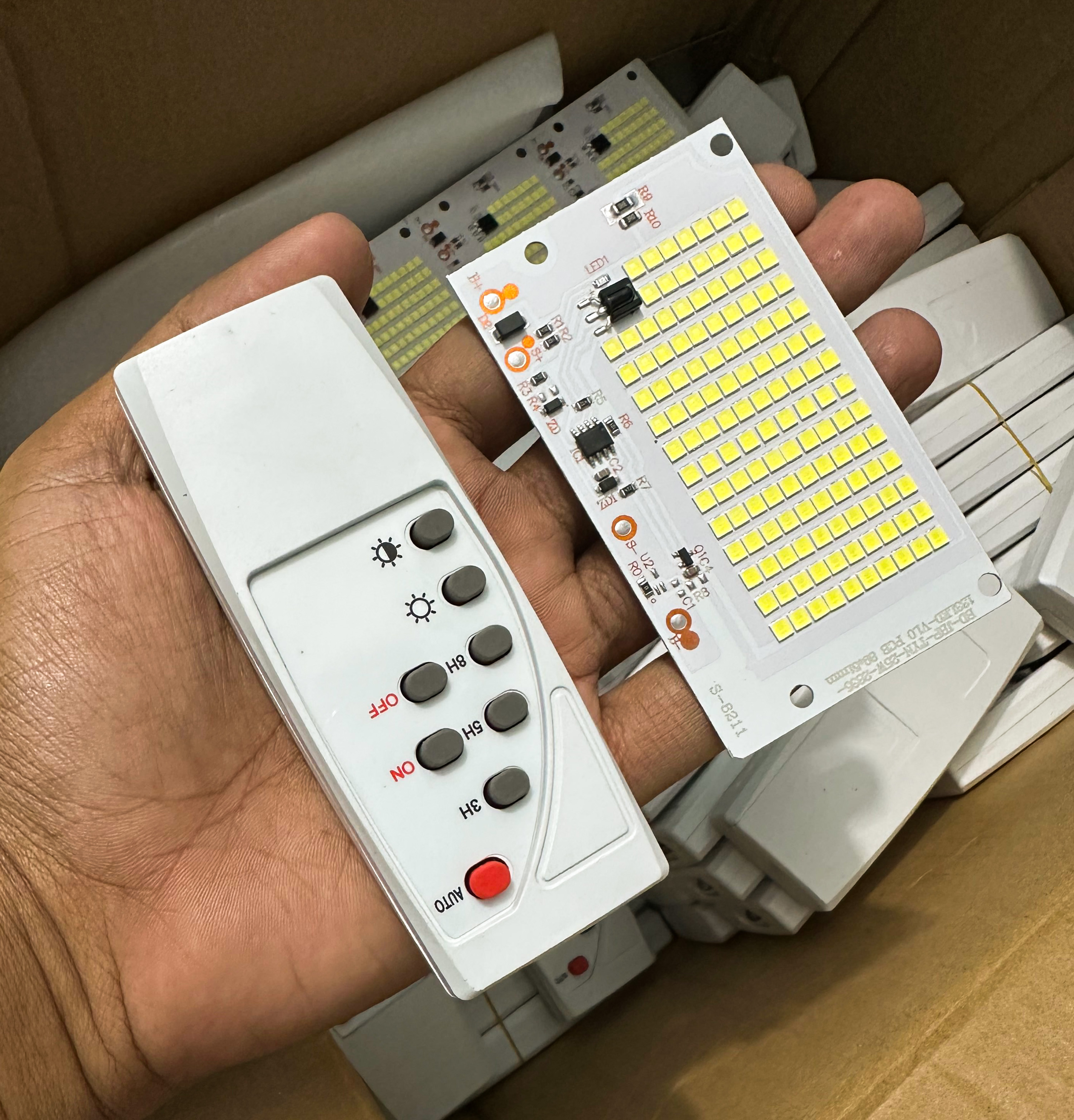 3.7V 40W Led Light with Remote Control high quality Led Light Solar Light Control System